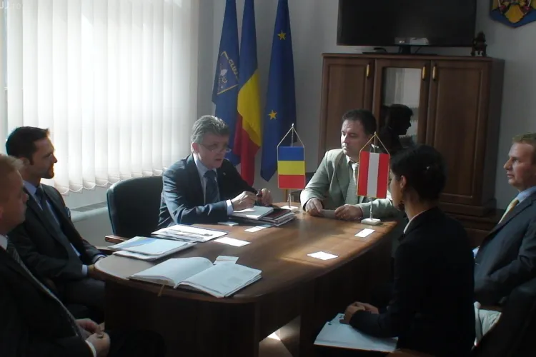 Austriecii, interesați că investească la Cluj într-un parc fotovoltaic