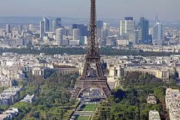 Construcția unei românce va SCHIMBA fața Parisului. Vezi aici care este aceasta