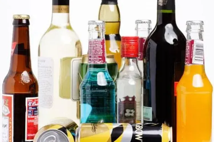 Alcoolul în exces îți poate micșora creierul