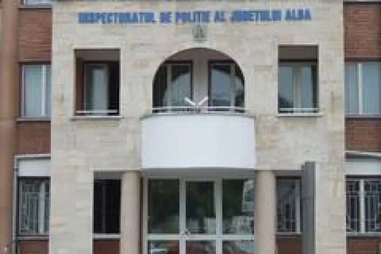 Un polițist din Abrud s-a împușcat cu arma din dotare chiar în sediul Poliției