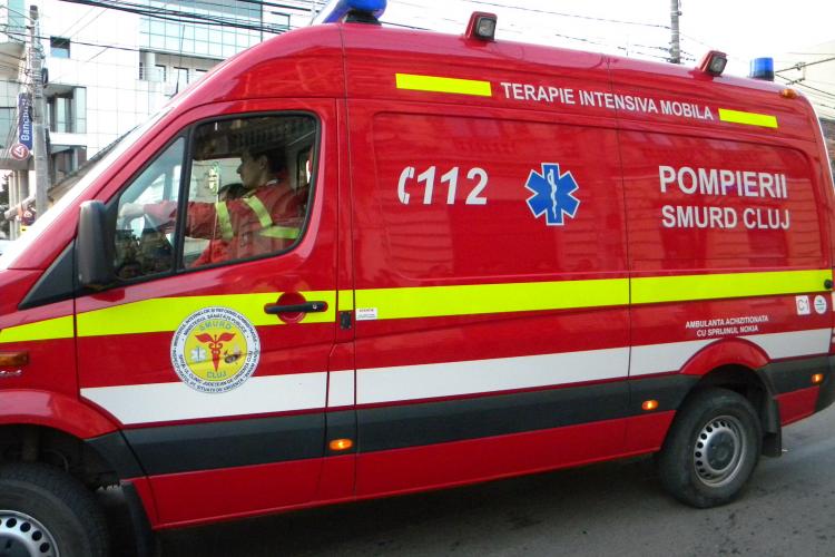 Accident pe strada Tarnița, în Mănăștur! Un pieton a fost lovit de un taximetrist
