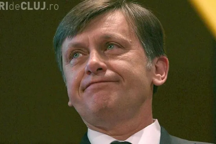 Crin Antonescu, despre Băsescu: Dacă nu îl pune pe Ponta priemer după alegeri, îl suspendăm