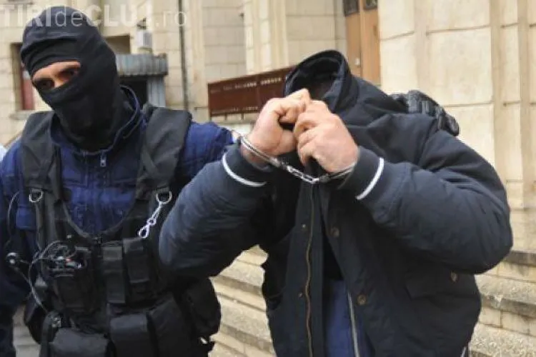 BANCHERI cercetați pentru o fraudă de 22 de MILIOANE de EURO. ȘEFII băncilor dădeau ilegal credite