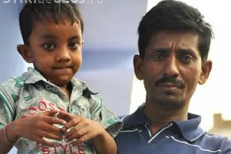 S-a născut cu diformităţi la membre, dar părinţii refuză să-l opereze. Află AICI motivul ŞOCANT