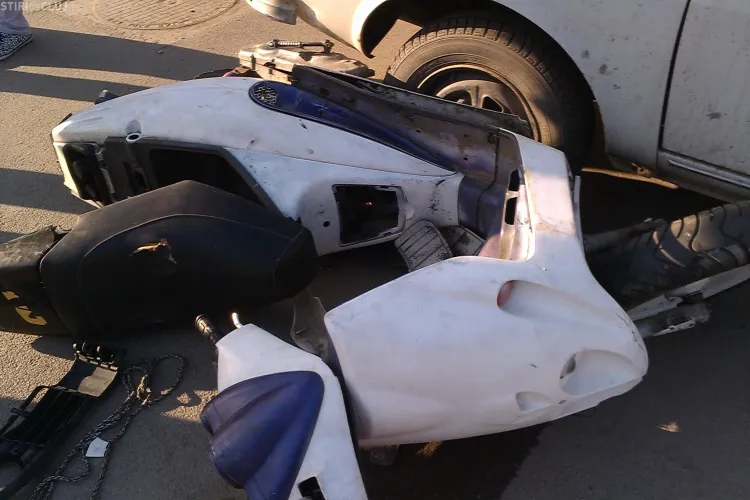 A căzut cu scuterul pe strada General Dragalina   