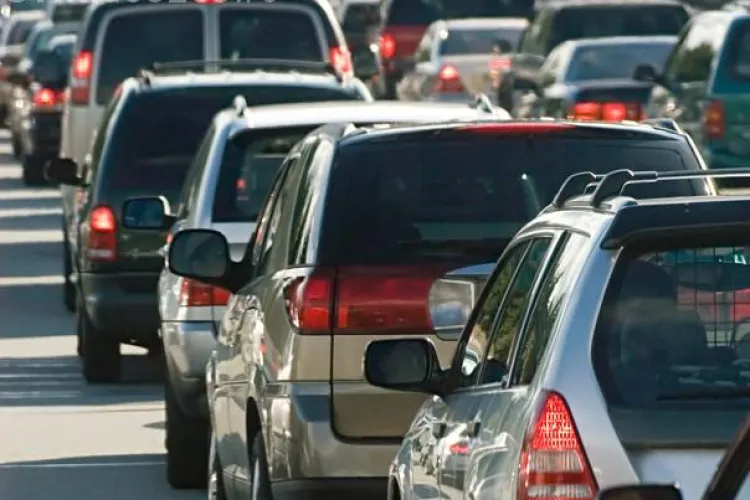 Veste proastă pentru şoferi. Asigurările auto mai scumpe cu 50% din 2013