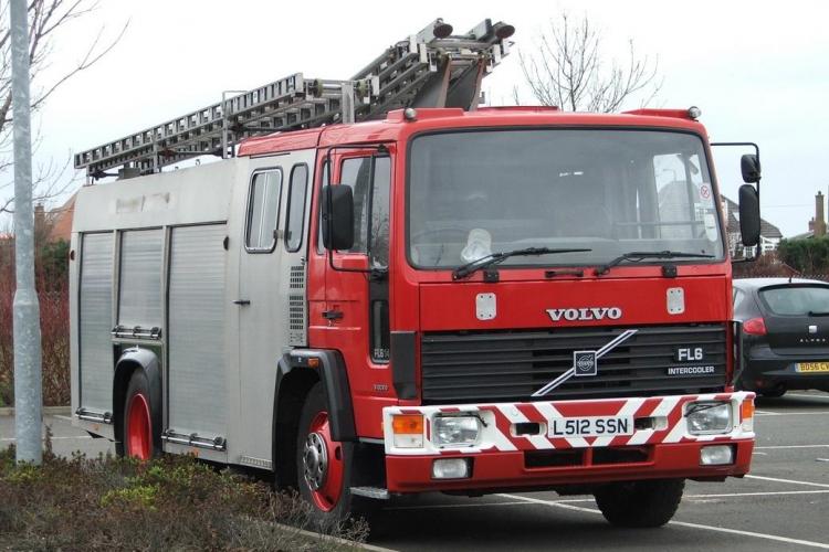 Floreştiul a primit prima maşină de pompieri din donații