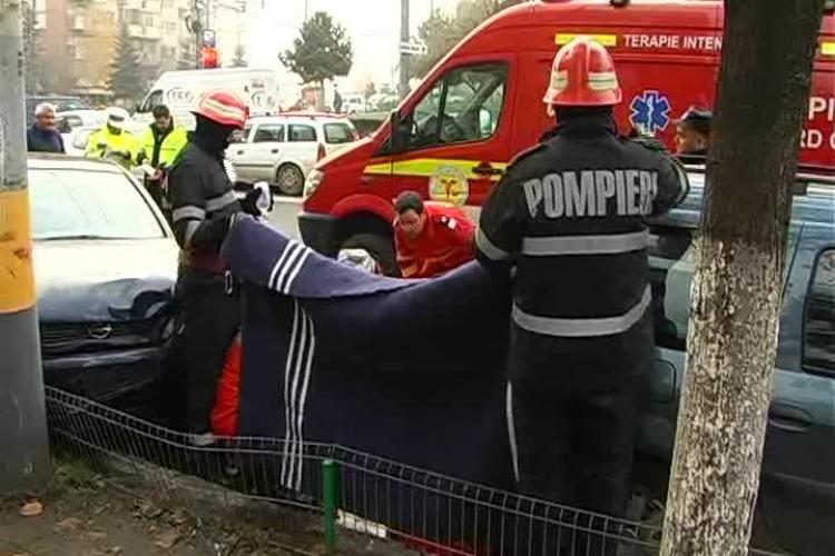 Accident pe Calea Mănăștur! O persoană a murit strivită între două mașini - UPDATE VIDEO și FOTO