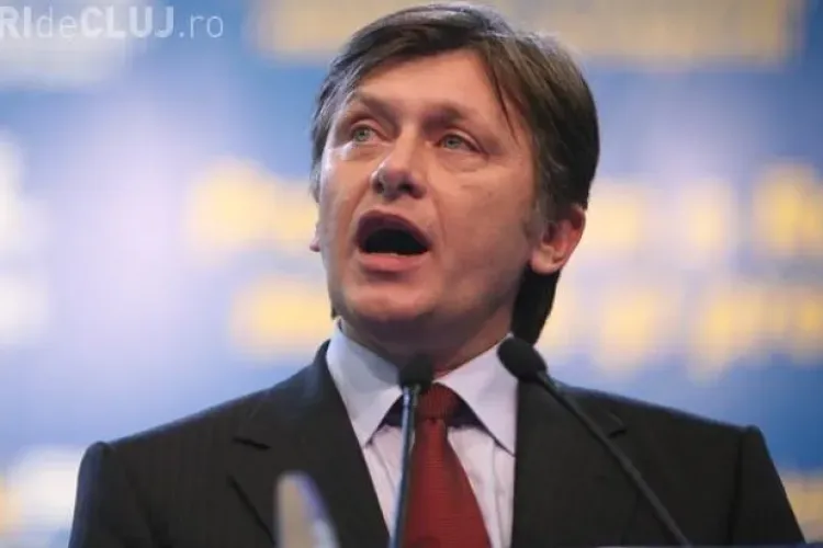 Antonescu numeşte "comportament deviant" numirea unui alt premier în afară de Victor Ponta