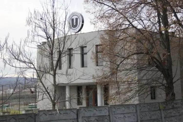 Jucătorii de la ”U” Cluj vor intra pe teren în meciul cu Petrolul