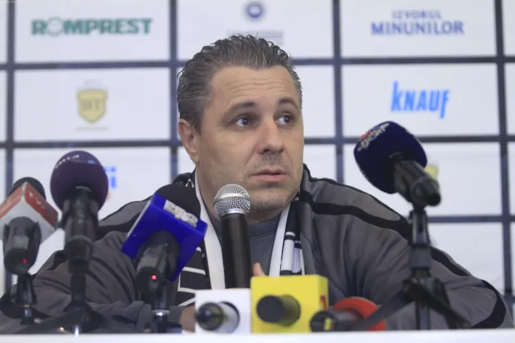 Șumudică se teme de blat cu Petrolul lui Walter? Jucătorii de la U Cluj să se decidă dacă vor să facă deplasarea - VIDEO