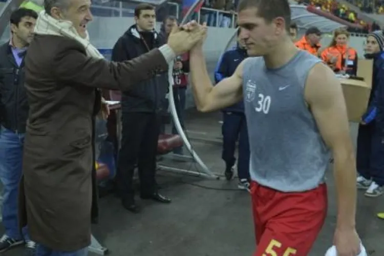 Becali: "Băi, Reghe, eşti nebun?"