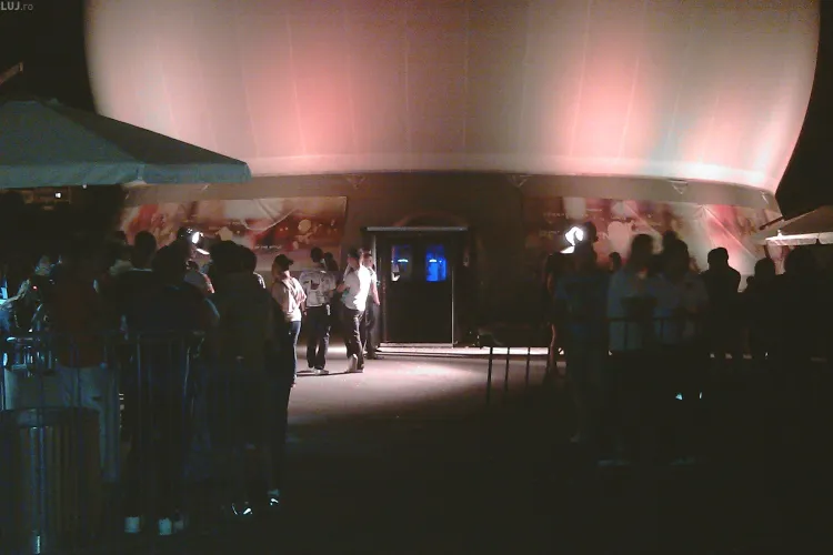 VIDEO - Clujenii au umplut StratoSfera de la Iulius Mall, chiar si in lipsa lui DJ Pete Tong. VEZI imaginile de la show 
