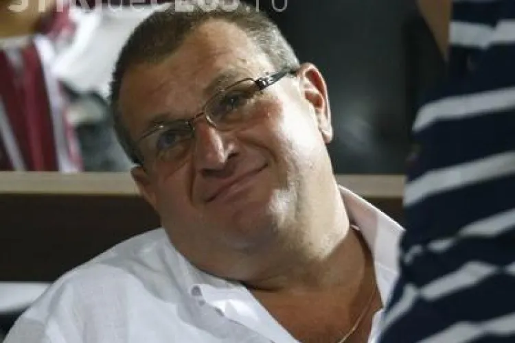 Iuliu Muresan tine cu "U" Cluj in partida cu Steaua