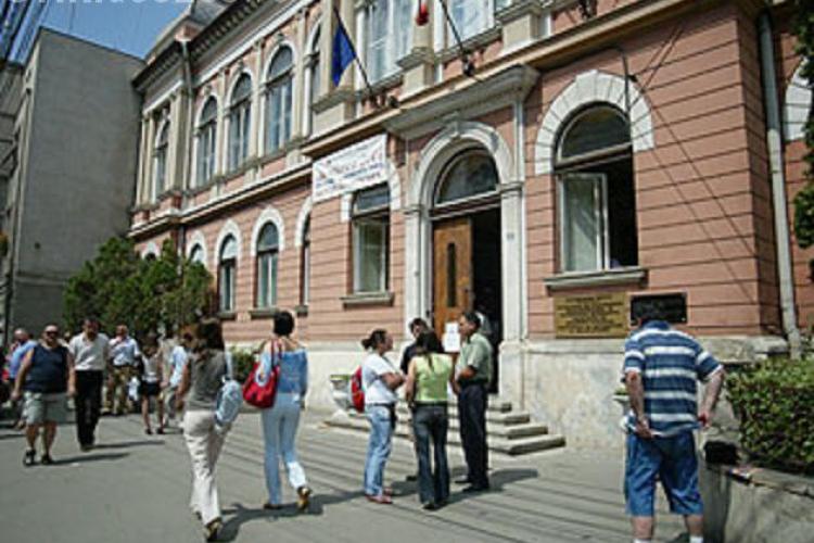 Admitere Universitatea Tehnica Cluj: Inscrierile la UTCN incep astazi, dar se pot face si online. AICI vezi unde!