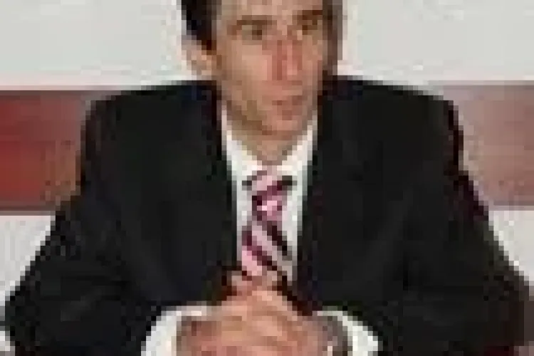 Calin Petrideanu, subprefectul eliberat din functie, a declarat ca nu va ataca decizia Guvernului