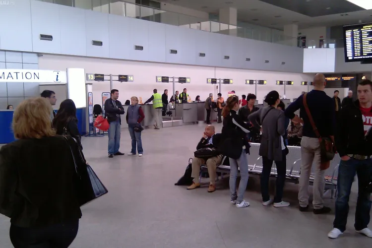 Zbor spre Munchen anulat. Cursele spre Dortmund, Bodrum si Forli sunt intarziate de ore bune pe Aeroportul International din Cluj. VEZI programul de zbor