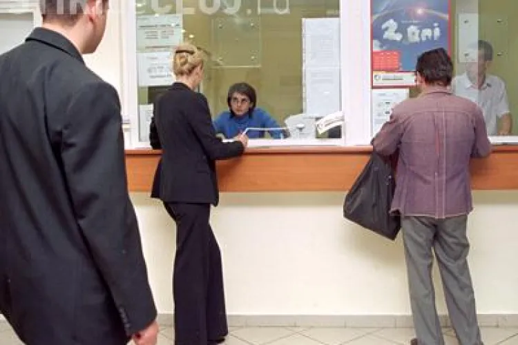 Sase banci din Cluj-Napoca au fost amendate de ITM pentru suprasolicitarea psihica a angajatilor