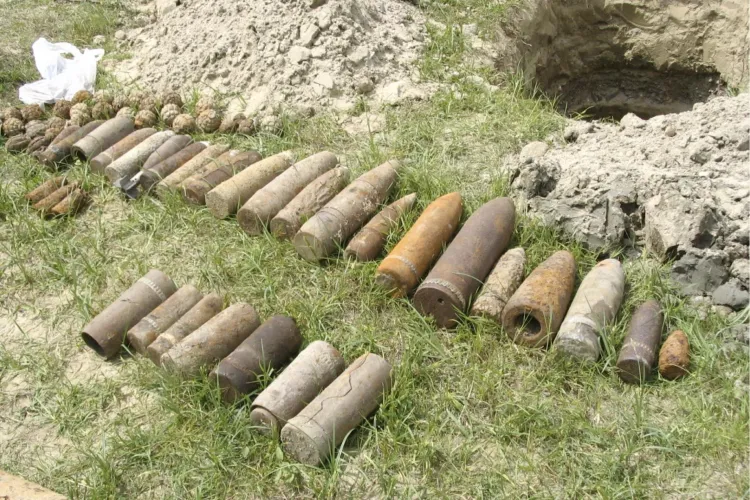 Luna, Cluj: 55 de bombe neexplodate au fost gasite  la Luna pe aliniamentul Autostrazii Transilvania