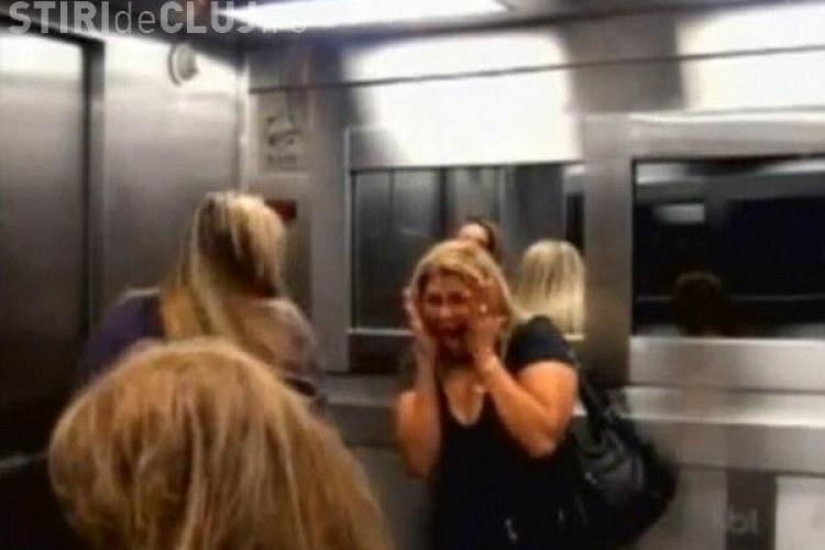 Farsă devenită viral pe INTERNET! Fantoma din lift le-a făcut să urle de frică - VIDEO