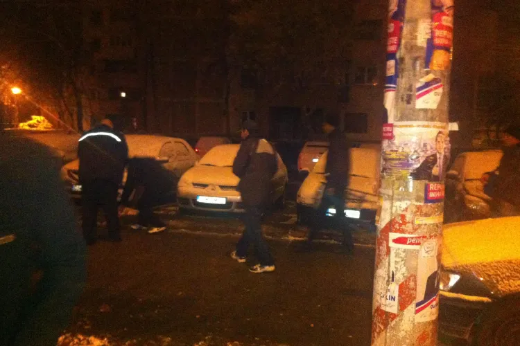 Membrii PDL Cluj distrug unidirecționalele USL și lipesc ilegal afișe VIDEO și FOTO (P)