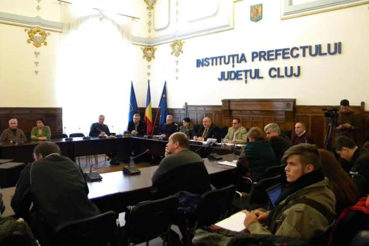 Prefectul de Cluj: Nu sunt drumuri blocate din cauza zăpezii în judeţul Cluj -VIDEO