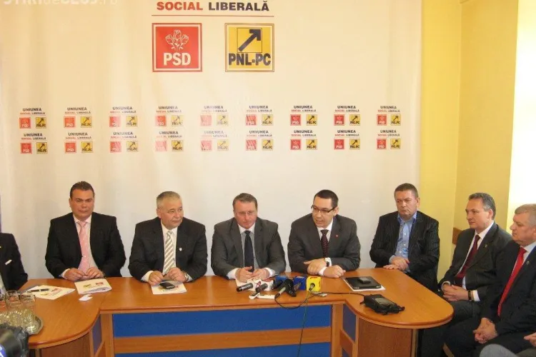 USL: PDL Cluj îşi maschează frica distribuind fluturaşi mincinoşi (P)