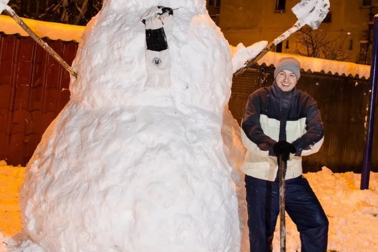 Cel mai mare OM de ZĂPADĂ din ROMÂNIA poartă fularul U CLUJ - FOTO
