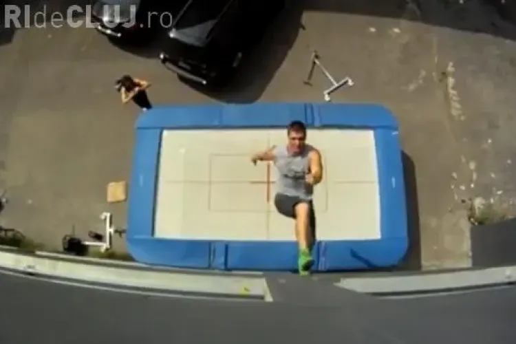 Trambulina la perete, cel mai nou sport extrem. Vezi aici cum se practică VIDEO