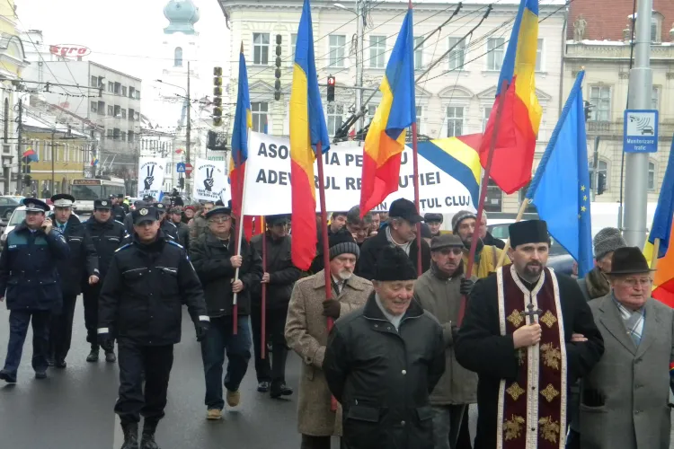 Revoluția din 1989, comemorată la Cluj-Napoca: Aproape că regretăm că am ieşit în '89 în stradă - FOTO și VIDEO