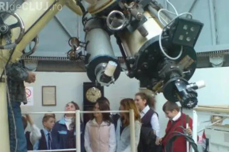 Clujenii se tem de Apocalipsă. Cer informaţii de la Observatorul Astronomic