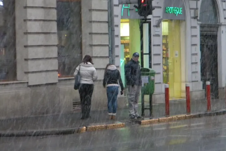 Ploile ar putea începe de duminică! Ce spune directorul ANM, Ion Sandu  