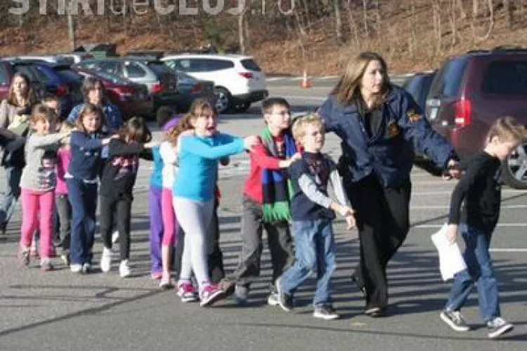 30 de morți la o școală din Connecticut. 20 de copii cu murit împușcaț- VIDEO