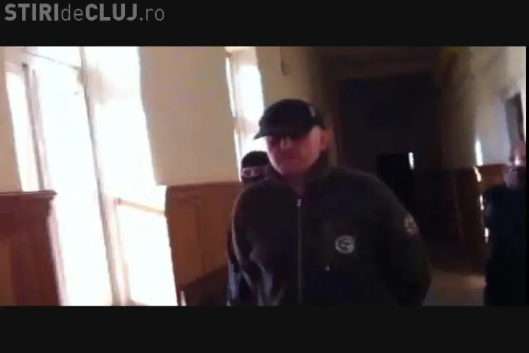 Bărbatul care a tras cu pușca la Galeriile Ferdinand, ARESTAT. VEZI primele imagini cu el - VIDEO