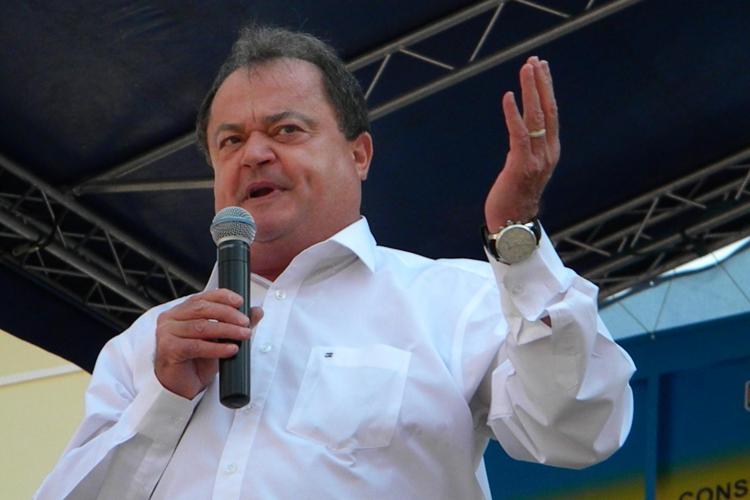 Blaga, repezit către ziarişti: ”O să rămâneţi plăcut surprinşi: partidul va rămâne unit”