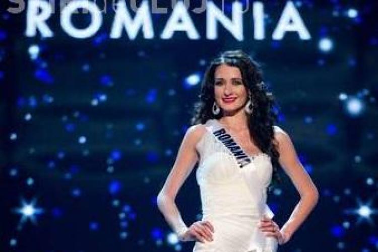 Miss România s-a îmbrăcat banal la Miss Universe 2012 - VEZI FOTO