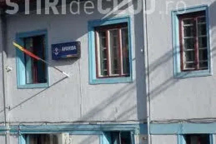 Trenuri blocate în Apahida, din cauza grevei de la CFR Călători