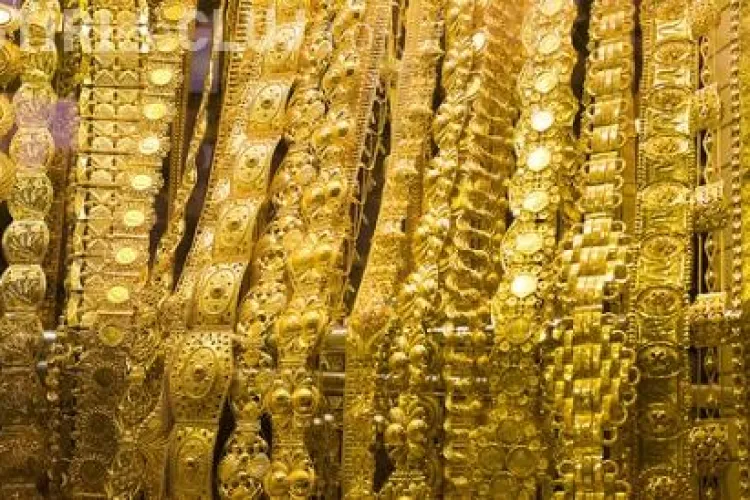 INCREDIBIL! Ce a făcut un indian obsedat de aur 