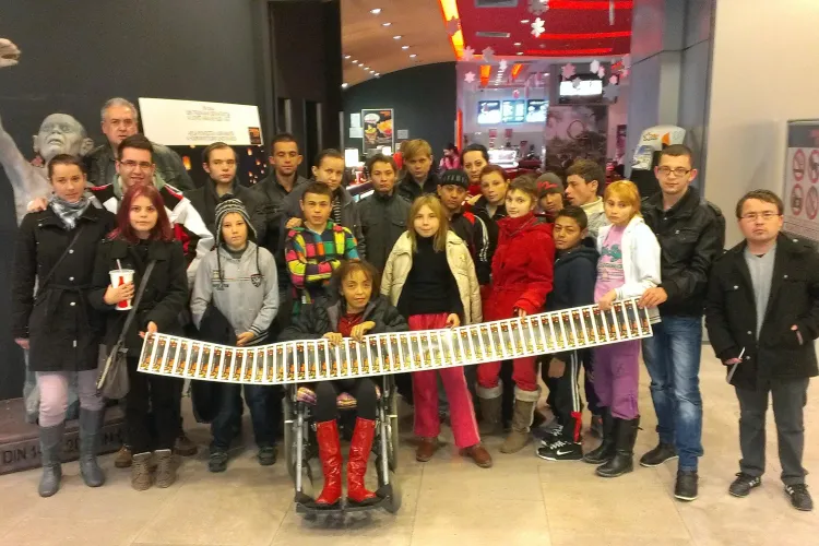 Tabara "Lumina de Acasa”, organizată la Cluj, pentru tinerii cu insuficiență renală a fost un succes