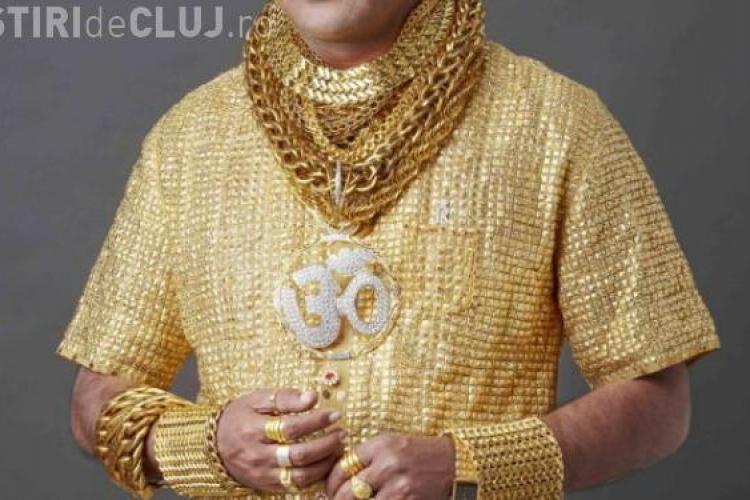 Cocalarul de India: Vezi cum arată bărbatul care a dat 20.000 euro pe o camașă din aur FOTO-VIDEO