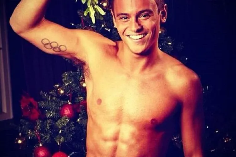 Top 10 cei mai sexy bărbați din 2013