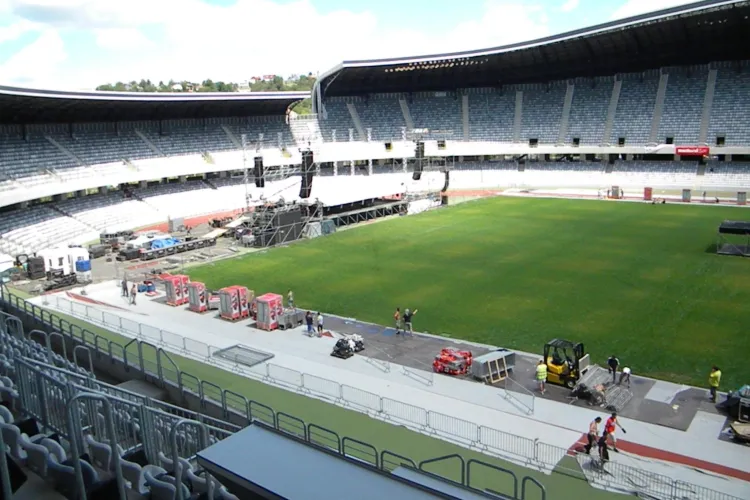 Robbie Williams nu va concerta la Cluj. Cine ar putea concerta?