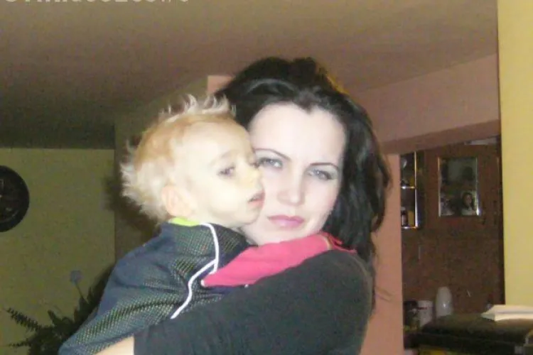 Povestea DRAMATICĂ a părinților care i-au pus în GENUNCHI pe medicii de la IML Cluj. Emisiunea ȘTIRI DE CLUJ LIVE