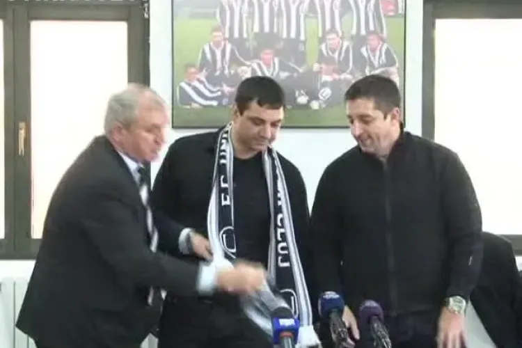 Ionel Ganea prezentat oficial la U Cluj: ”Nu am venit pentru bani. Nu știu cine conduce echipa” - VIDEO