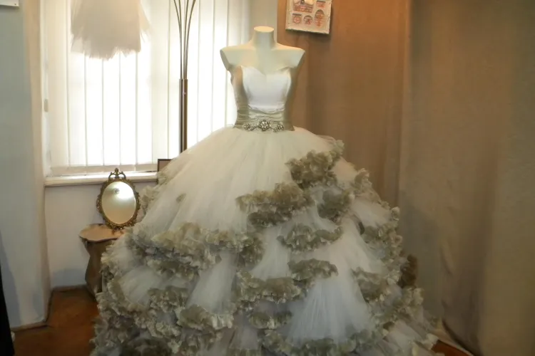 Târg de mirese la Cluj: Nunta texană pentru ardeleni. Ultima FIȚĂ în materie - VIDEO