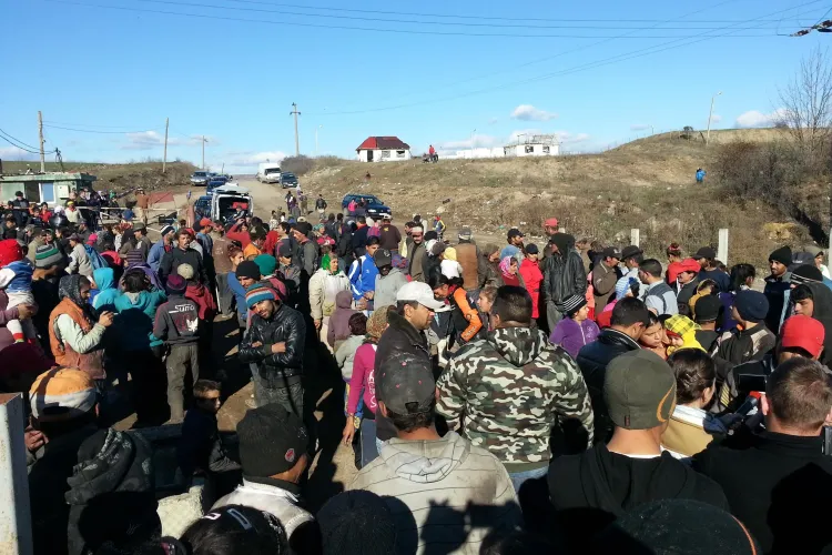 The Sun: Țiganii de la Pata Rât pot invada Marea Britanie