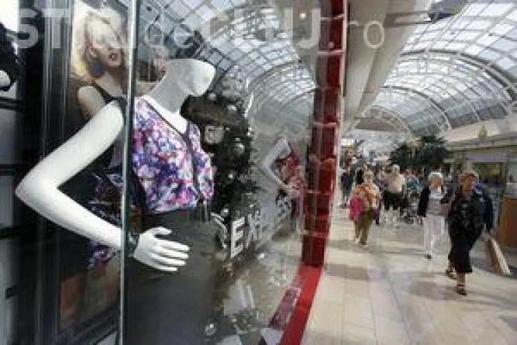 Femeile sunt dependente de cumpărături. Dovada există