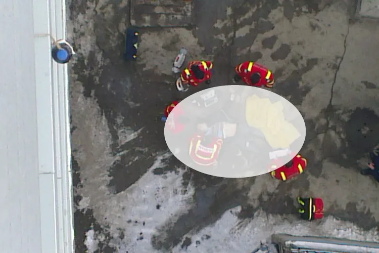 El e studentul care s-a aruncat de pe Hala din Piața Mihai Viteazu - FOTO