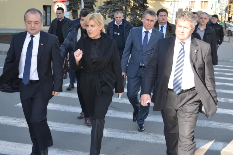 Elena Udrea își lansează candidatura la Cluj: Sprijinul lui Emil Boc e vital 
