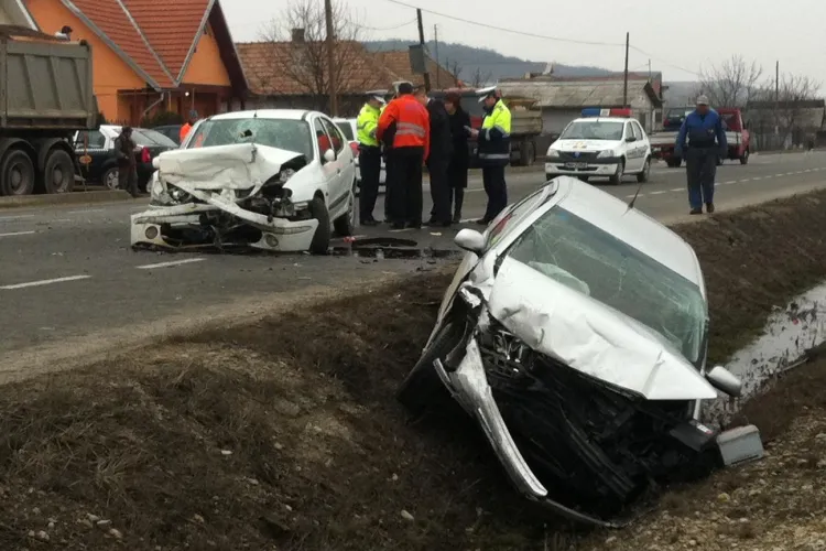 Accident la Jucu, cu patru victime. Un pastor nu a acordat prioritate - VIDEO și FOTO